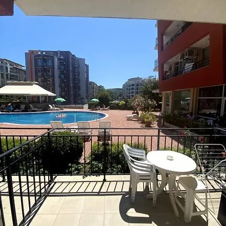 Daire Cozy Sunny Beach